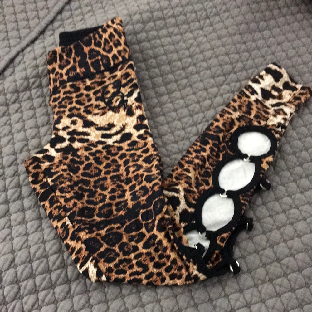 Leopard print Brazilian leggings